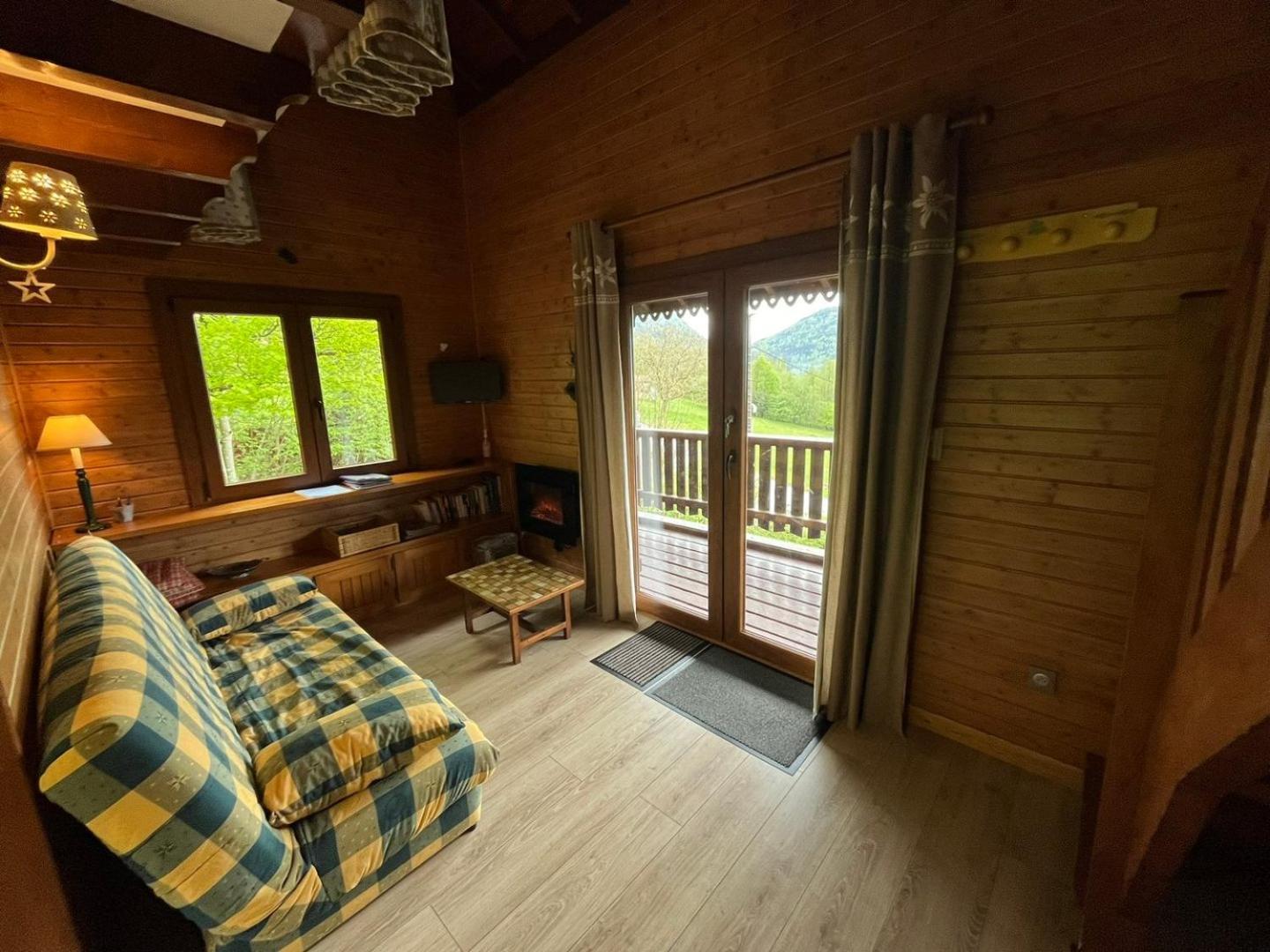 Chalet Bois Vue Panoramique : 2 Logements Et Sauna Бюссан Екстер'єр фото