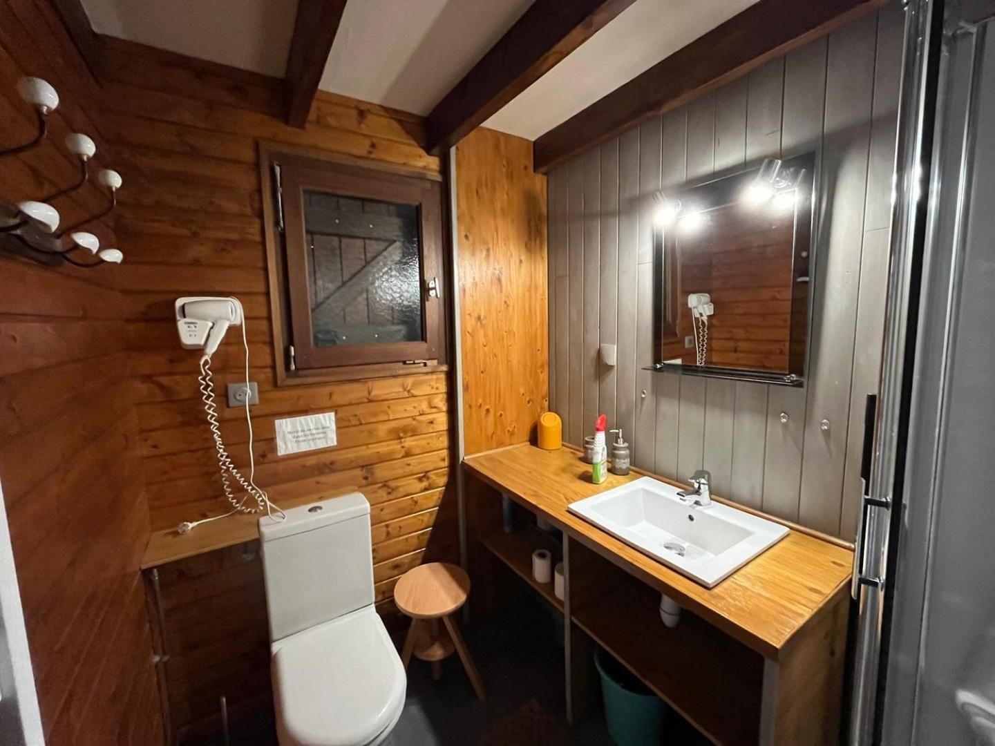 Chalet Bois Vue Panoramique : 2 Logements Et Sauna Бюссан Екстер'єр фото
